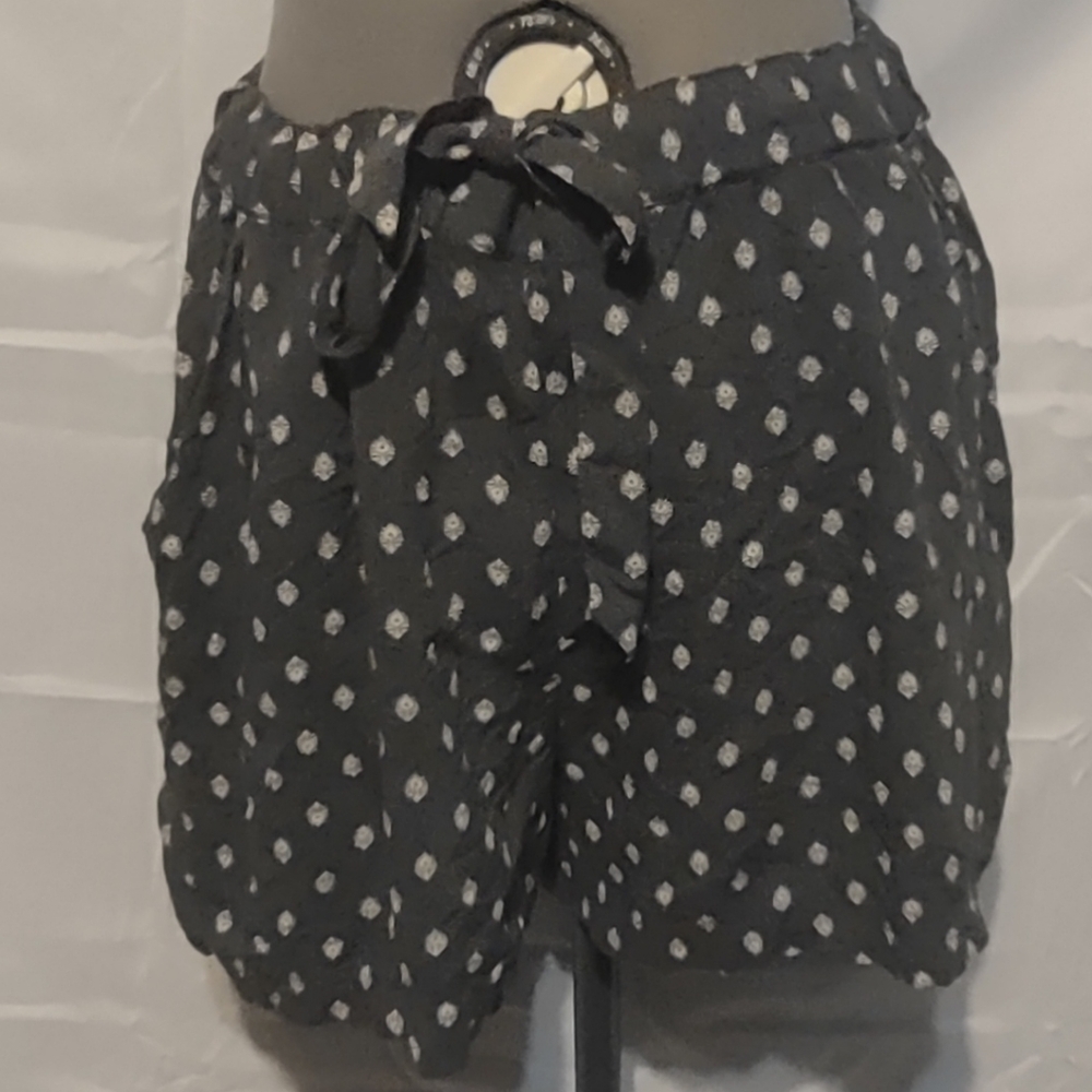 🍌 Susina Boho-Print Drawstring Shorts – olive green with White Motif
